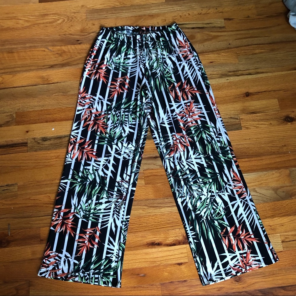 Melissa Paige Wide Leg Casual Pants Medium